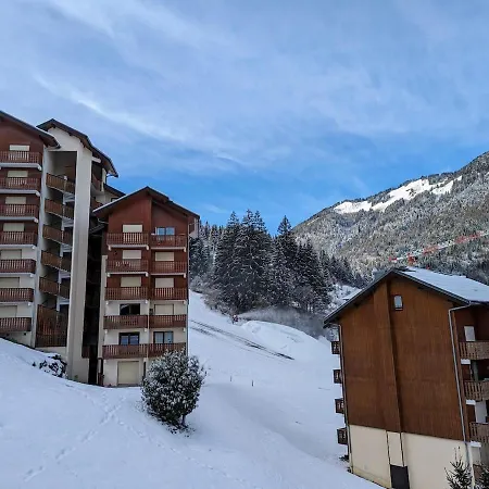 Pieds Des Pistes - Le Renard Saint-Jean-dʼAulps
